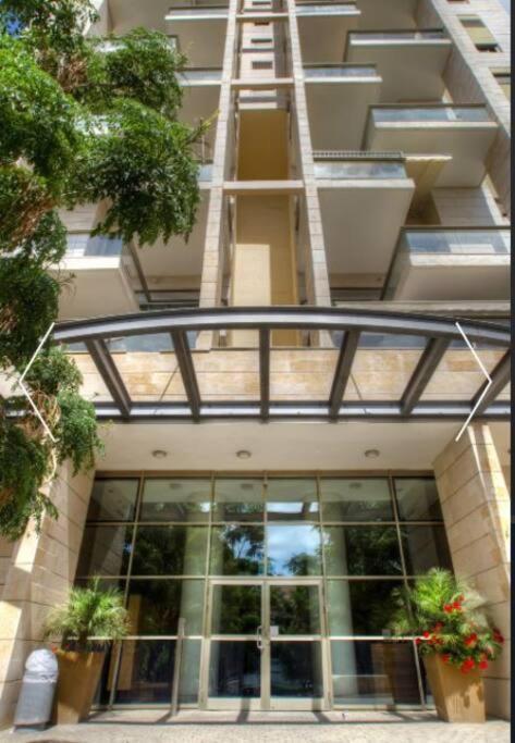 Beautiful Penthouse W/Amazing View, Prime Location Apartment Ramat Gan Exterior foto