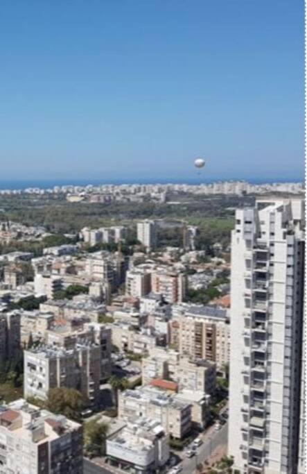 Beautiful Penthouse W/Amazing View, Prime Location Apartment Ramat Gan Exterior foto
