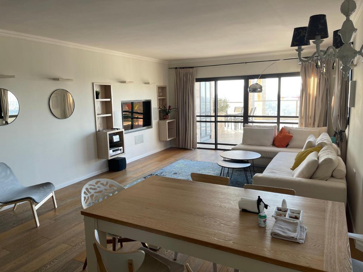 Beautiful Penthouse W/Amazing View, Prime Location Apartment Ramat Gan Exterior foto